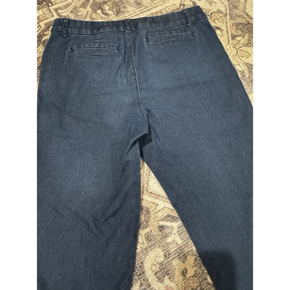 Women's Cozy St. John's Bay Capri Size 8, Stretch Denim